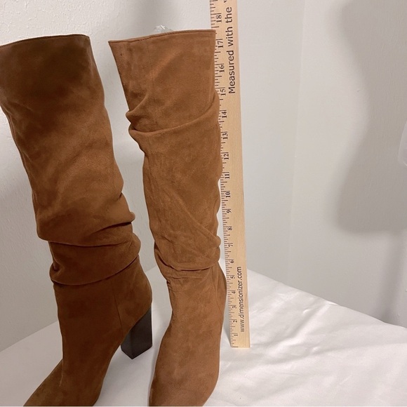 Steve Madden Women’s Size 5.5M Brown Heeled Boots with Slouchy Suede Design - Picture 3 of 10